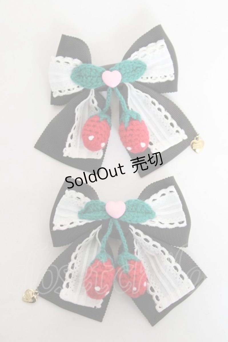 画像1: Angelic Pretty / Decoration StrawberryリボンクリップSet  クロ Y-26-03-01-030-AP-AC-IG-ZY (1)