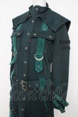 画像3: Ozz On / フード付きベルトデザイントレンチコート  グリーン Y-26-03-03-098-OO-CO-SZ-ZY (3)