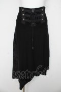 Rozen Kavalier / レースプリントイレギュラースカート  黒 Y-26-03-03-131-OO-SK-SZ-ZY