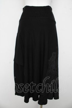画像2: Rozen Kavalier / レースプリントイレギュラースカート  黒 Y-26-03-03-131-OO-SK-SZ-ZY