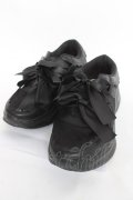 m petit by misako / m petit by misako×NINA’Sレースリボンスニーカー  黒 Y-26-03-06-067-LO-SH-SZ-ZY