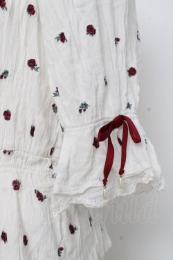 画像3: axes femme / ミニローズ刺繍ブラウス  白 Y-26-03-06-072-AX-BL-SZ-ZY