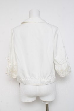 画像2: axes femme / スカラップ刺繍袖ブルゾン  シロ Y-26-03-06-110-AX-TO-SZ-ZY