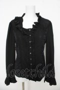 Rozen Kavalier / レース切替フリルブラウス  黒 Y-26-03-06-139-OO-BL-SZ-ZY