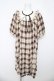 画像1: axes femme POETIQUE / ハイネックチェック半袖ワンピース  ベージュ Y-26-03-06-178-AX-OP-SZ-ZY (1)