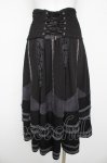 画像2: Ozz On / ウエスト刺繍レースフィッシュテールスカート  黒 Y-26-03-06-251-OO-SK-SZ-ZY (2)