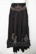 Ozz oneste / 天使フレームシャーリングロングスカート  黒 Y-26-03-06-254-OO-SK-SZ-ZY