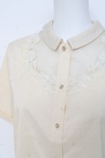 画像3: an another angelus / ローズモチーフレースシャツ F アイボリー Y-26-03-09-105-CA-BL-SZ-ZY (3)