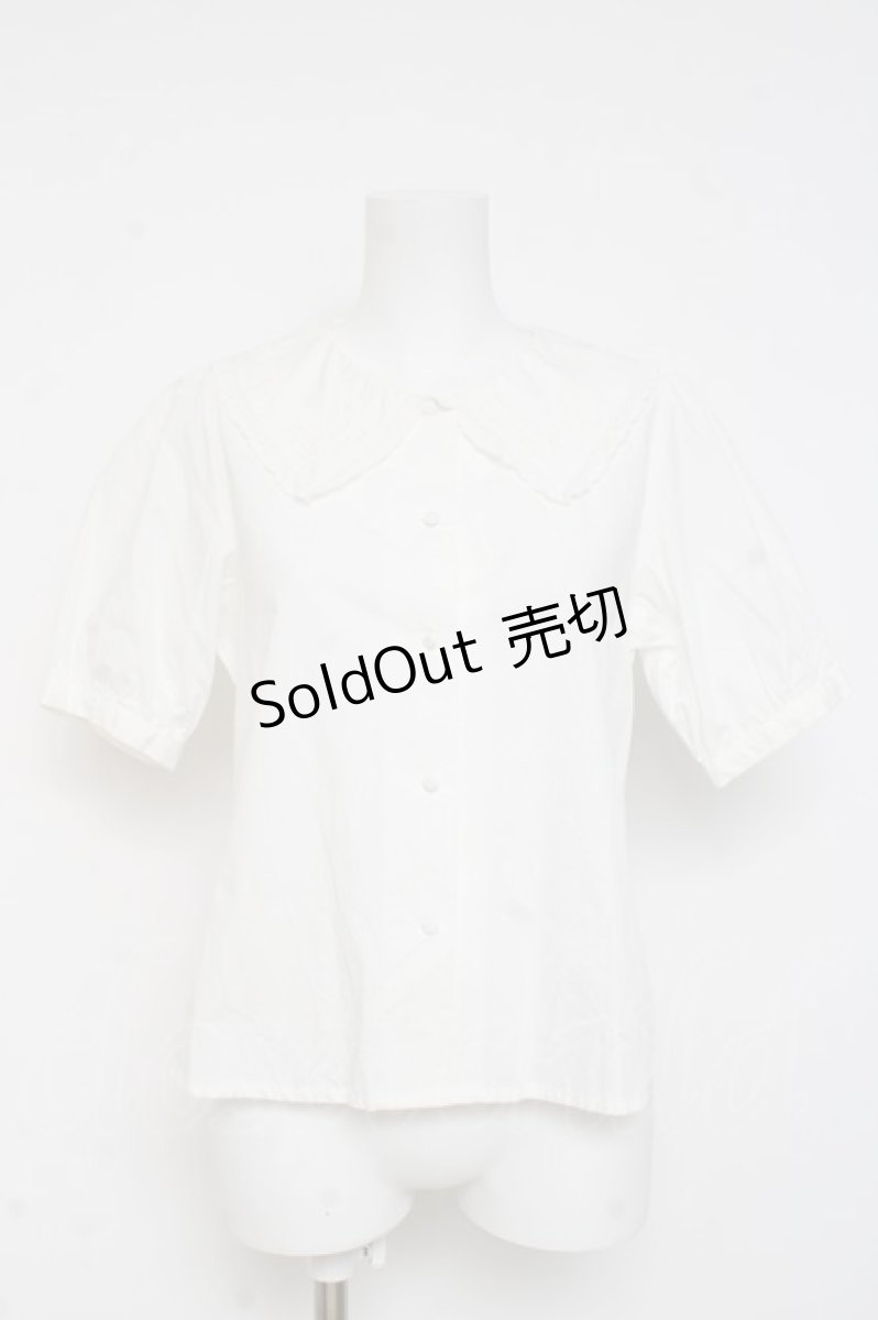 画像1: Fi.n.t  / コットンレース使いビッグカラーブラウス F ホワイト Y-26-03-09-107-LO-BL-SZ-ZY (1)