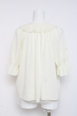 画像2: F&A / レース使いギャザープルオーバーブラウス F オフホワイト Y-26-03-09-109-LO-BL-SZ-ZY