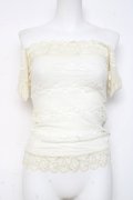 Ozz Croce / レースフリルオフショルトップス  オフ白 Y-26-03-09-118-OO-TO-SZ-ZY