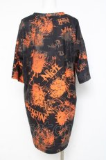 画像2: NieR Clothing / HALF SLEEVE カットソー【彼岸花】 F オレンジ Y-26-03-09-162-PU-TO-SZ-ZY (2)