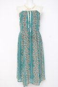 axes femme / フラワーパターンノースリワンピース M グリーン Y-26-03-09-205-AX-OP-SZ-ZY