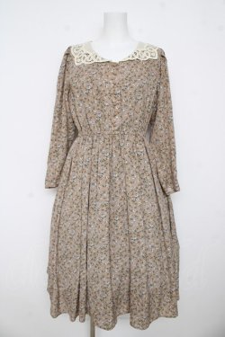 画像1: an another angelus / レース衿小花柄ロングワンピース F ベージュ Y-26-03-11-044-CA-OP-SZ-ZY