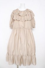 画像1: Perla nell' ostrica / フリルカラーワンピース  ベージュ Y-26-03-11-072-EL-OP-SZ-ZY (1)