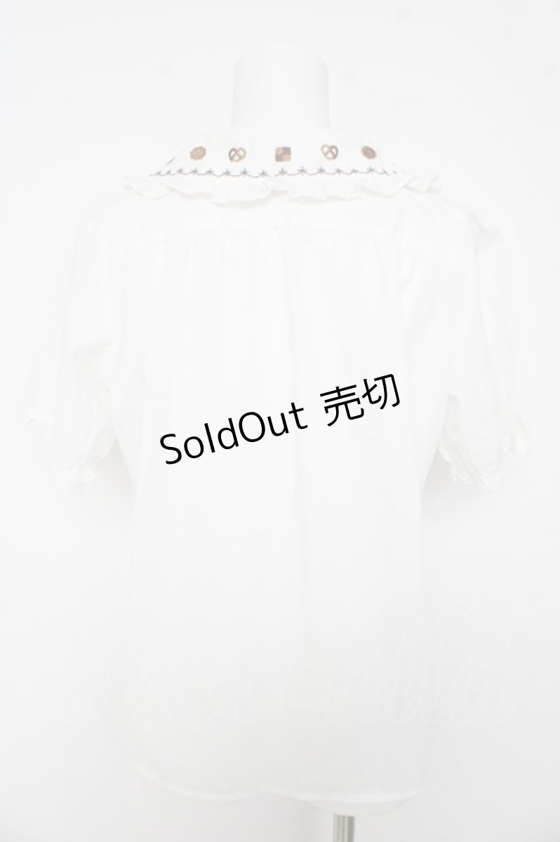 画像2: Amavel / クッキー刺繍入り配色リボンタイ付半袖ブラウス M ブラウン Y-26-03-11-008-CA-BL-SZ-ZY (2)