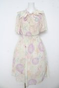 axes femme / 花火柄ワンピース F 生成り Y-26-03-11-018-AX-OP-SZ-ZY