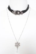 axes femme / スノークリスタルチョーカー  シルバー Y-26-03-12-006-AX-AC-SZ-ZY
