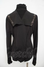 画像2: Ozz oneste / 薔薇刺繍立ち襟ブラウス  黒 Y-26-03-13-063-OO-BL-SZ-ZY (2)
