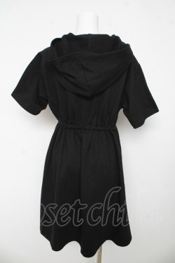 画像2: axes femme / カットアウトパーカーワンピース F 黒 Y-26-03-13-097-AX-OP-SZ-ZY