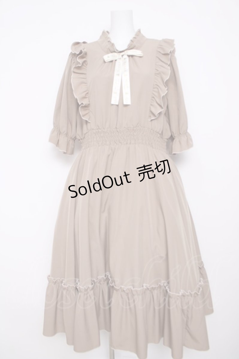 画像1: m petit by misako / NINA'SコラボAMハイショクメローワンピース 4L ベージュ Y-26-03-13-119-LO-OP-SZ-ZY (1)