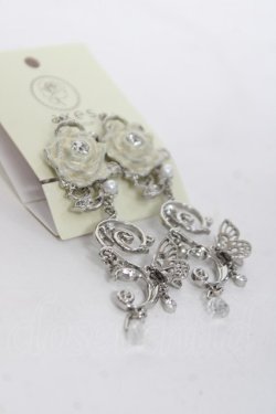 画像2: axes femme / ローズ×パールイヤリング  シルバー Y-26-03-16-003-AX-AC-SZ-ZY