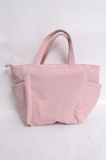 画像2: Maison de FLEUR / いちご刺繍サイドポケットトートバッグ F ピンク Y-26-03-16-046-LO-BG-SZ-ZY (2)