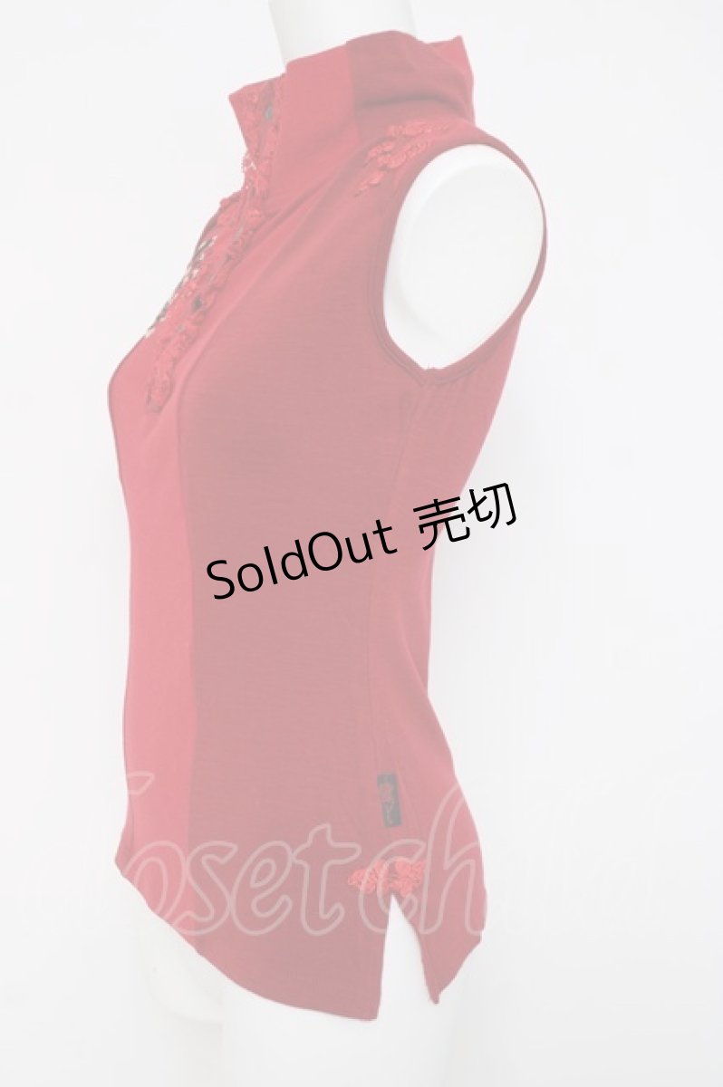 画像2: Ozz On / 菊刺繍ハイネックノースリーブトップス  赤 Y-26-03-16-119-OO-TO-SZ-ZY (2)