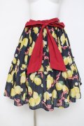 axes femme kawaii / ストライプレモン柄スカート M 紺 Y-26-03-16-203-AX-SK-SZ-ZY