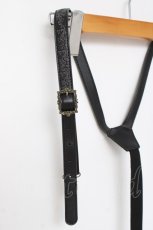 画像2: axes femme / 薔薇モチーフ刺繍サスペンダー  黒 Y-26-03-16-032-AX-ZA-SZ-ZY (2)