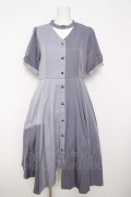 axes femme / チョーカー風バイカラーワンピース F ラベンダー Y-26-03-18-119-AX-TO-SZ-ZY