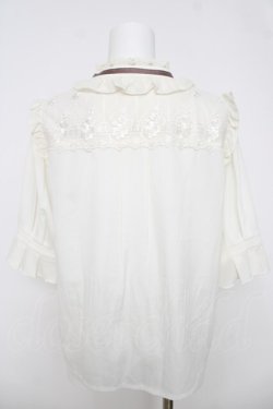 画像2: axes femme / チュールレース使いブラウス  生成り Y-26-03-18-015-AX-BL-SZ-ZY