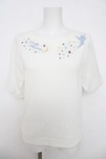 画像1: axes femme / ピーター・パン/刺繍トップス F 生成り Y-26-03-18-041-AX-TO-SZ-ZI (1)
