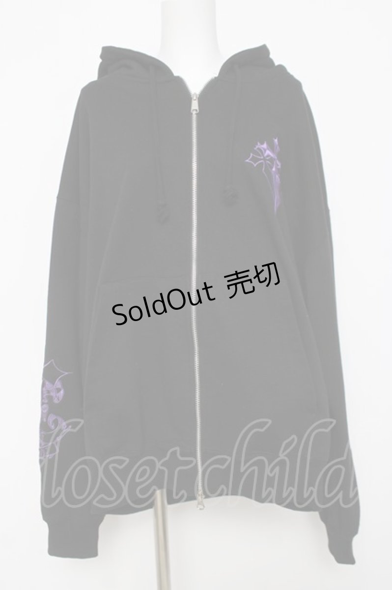 画像1: REFLEM / クロス刺繍ZIPパーカー F ブラック/パープル Y-26-03-20-066-PU-TO-SZ-ZT348 (1)