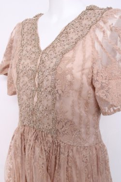 画像2: axes femme NOSTALGIE / オーガンジー刺繍ワンピース M キャメル Y-26-03-20-102-AX-OP-SZ-ZY