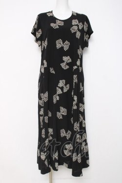 画像1: KANEKO ISAO / ストライプリボン柄半袖ワンピース F 黒 Y-26-03-20-114-EL-OP-SZ-ZY