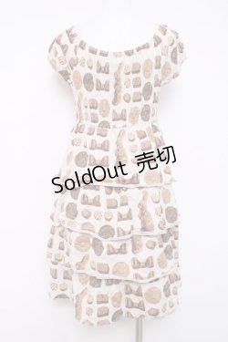 画像3: Emily Temple cute / ボンボンショコラプリントティアードワンピース  グレー Y-26-03-20-140-ET-OP-SZ-ZY