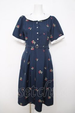 画像1: axes femme / さくらんぼ刺繍ワンピース F 紺 Y-26-03-22-055-AX-OP-SZ-ZY