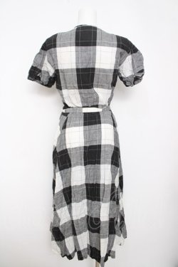 画像2: INGEBORG / チェック柄ワンピース F 黒 Y-26-03-22-057-LO-OP-SZ-ZY