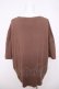 画像2: NieR Clothing / ワッペン付きTシャツ  ブラウン Y-26-03-22-034-PU-TO-SZ-ZY (2)