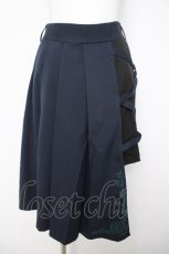 画像1: axes femme POETIQUE / クロスベルト麻雀刺繍スカート  紺 Y-26-03-24-108-AX-SK-SZ-ZY (1)
