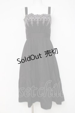 画像1: axes femme POETIQUE / スカラップ刺繍キャミワンピース M 黒 Y-26-03-26-057-AX-OP-SZ-ZY