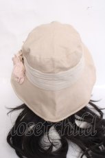 画像3: axes femme / コサージュ付きハット 57.5cm ベージュ Y-26-03-26-031-AX-AC-SZ-ZTK048 (3)
