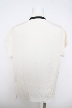 画像2: INGEBORG / リボン付きダブルボタンブラウス  生成り Y-26-03-28-053-LO-BL-SZ-ZY