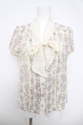 axes femme / オーナメント柄ブラウス M 生成り Y-26-03-28-016-AX-BL-SZ-ZY