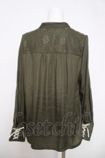 画像2: axes femme / 袖レースアップブラウス M グリーン Y-26-03-28-019-AX-TO-SZ-ZI (2)