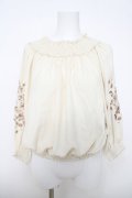 axes femme / 袖刺繍トップス M 生成り Y-26-03-28-035-AX-TO-SZ-ZY
