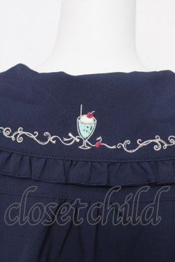 画像3: axes femme POETIQUE / レトロ喫茶刺繍パフ袖ブラウス  ネイビー Y-26-04-01-060-AX-BL-SZ-ZY