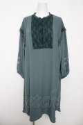 axes femme / チャイナ釦ロングシャツワンピース  グリーン Y-26-04-03-106-AX-OP-SZ-ZY