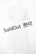INGEBORG / ドット柄ワンピース  シロ Y-26-04-03-129-LO-OP-SZ-ZY